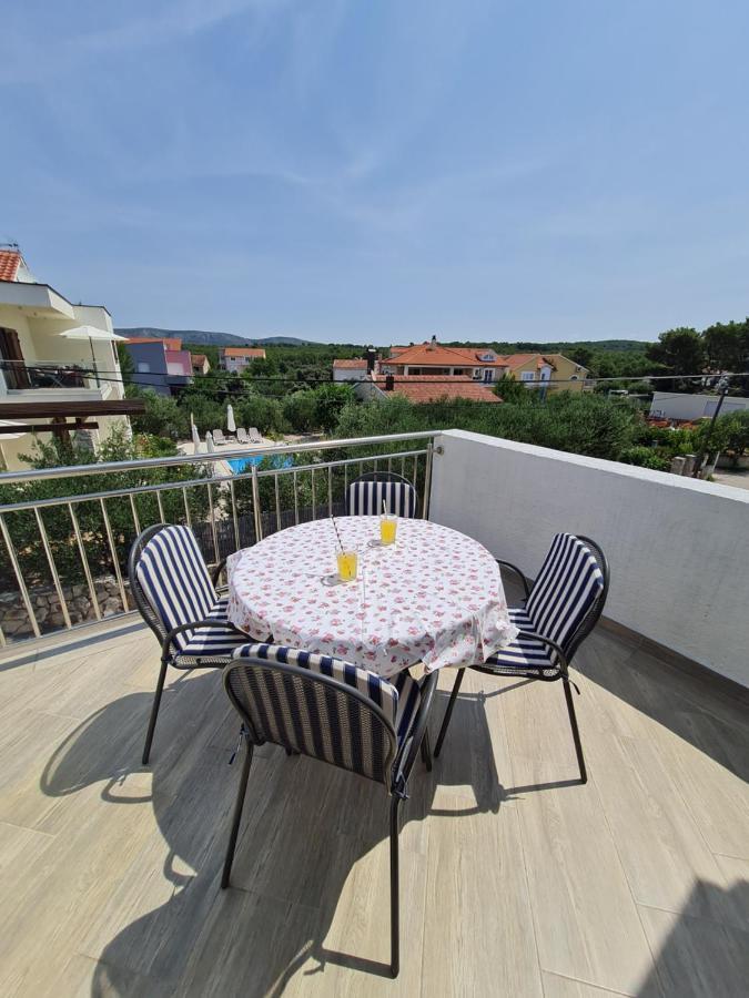 Apartmani Lana Brodarica  Exterior photo